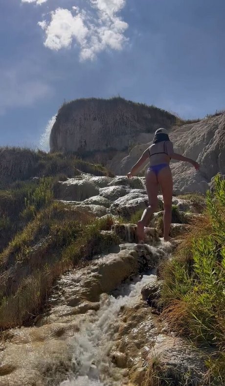 trans xxx onlyfans naked picture