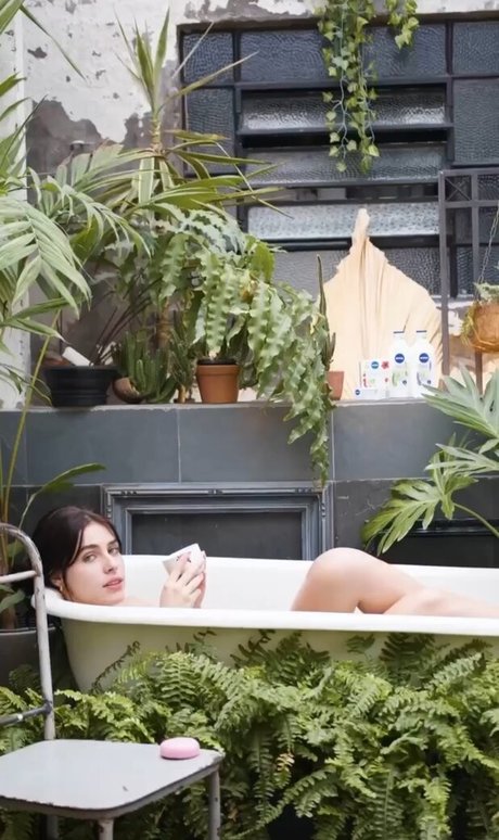 Gabi Stacenco pornstar naked images