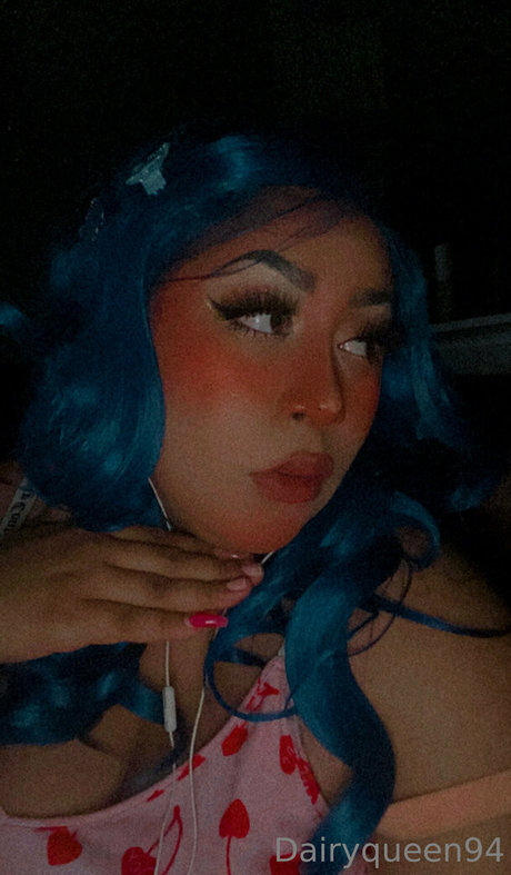 dairyqueen94 hot model pictures