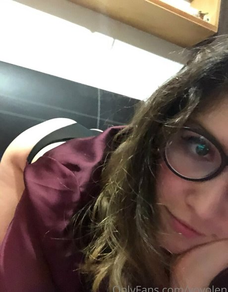 yoyolen top star photo