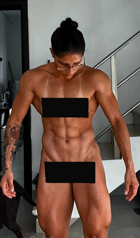 dripping wet pussy onlyfans naked pic