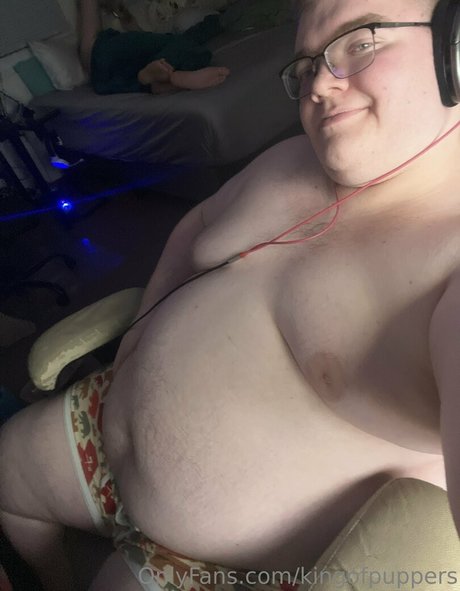kingofpuppers model erotic images