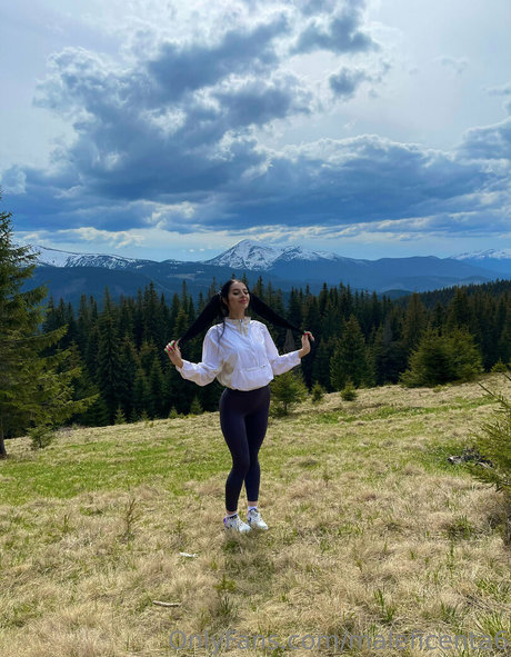 maleficenta69 perfect model images