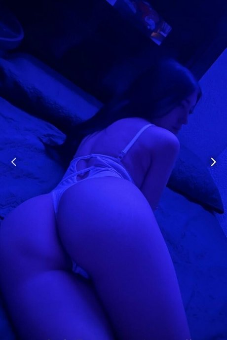 yessalbarrn nude thumbnail
