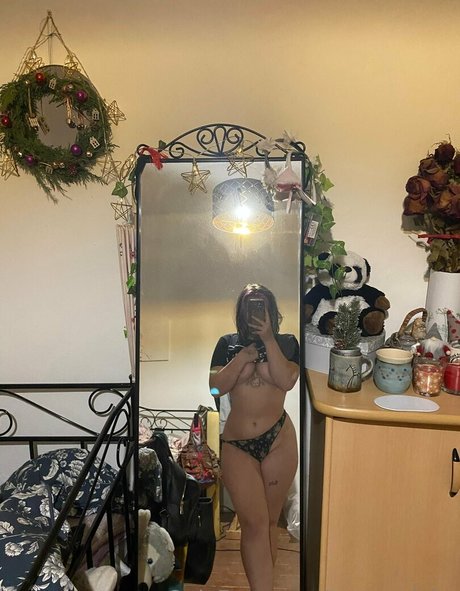 tsunaminka model porn image