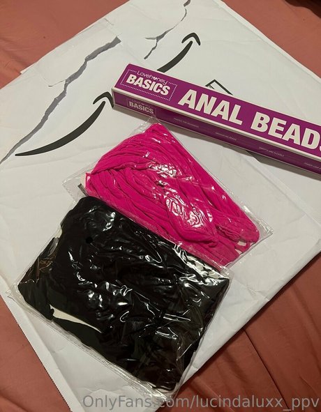 lucindaluxx ppv pretty model photo