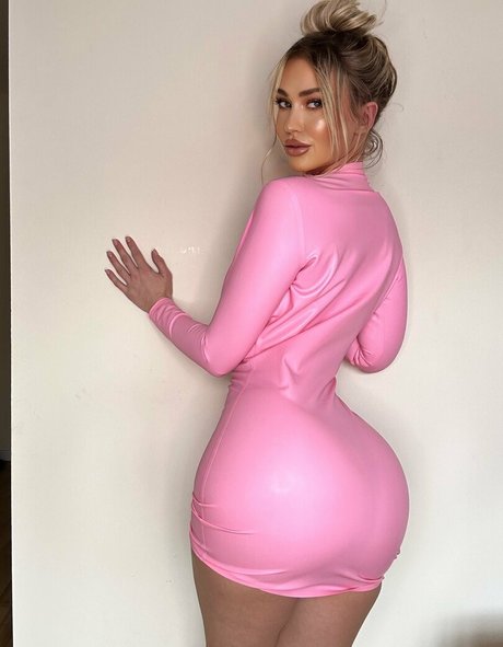 sophiereadeofficial xxx star photos