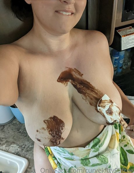 curvekitty99free hd actress img