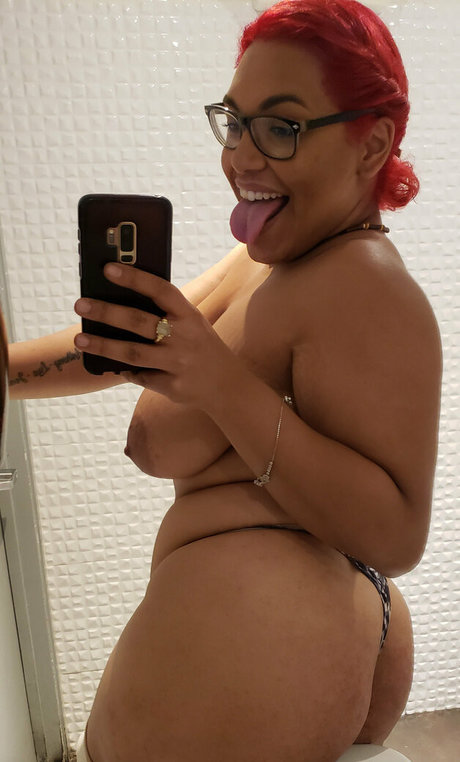 thickprsoles xxx actress photo