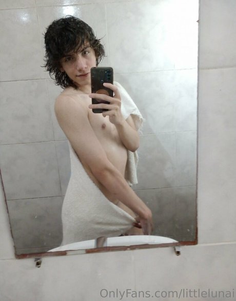 lightskin onlyfans hot porn picture