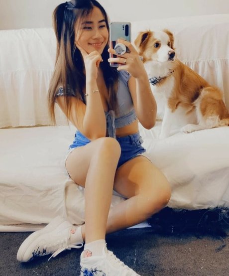 small dick shemale onlyfans free naked pictures