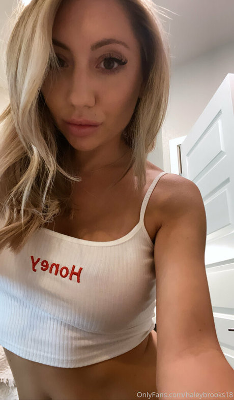 blonde big tits onlyfans porn img