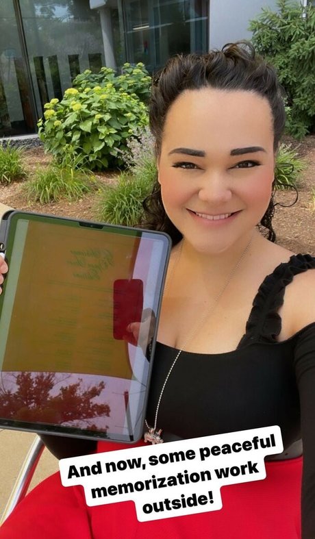 Maggie Renee high quality actress photo