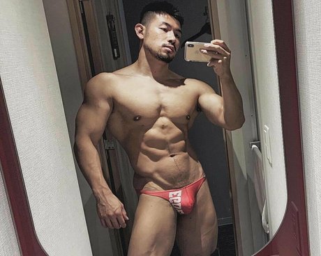 runssm hot model pictures