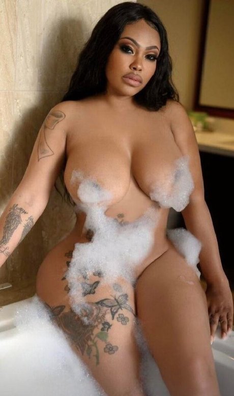 kitty wife onlyfans sexy naked photos