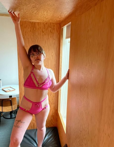 gendersmash star hot pic