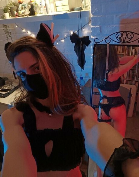 Yonaghoul beautiful actress gallery