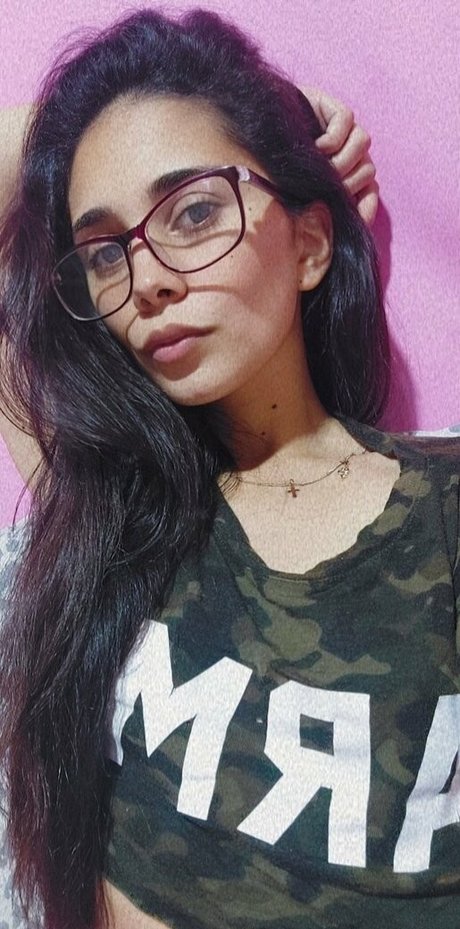 queenvcsext beautiful model images