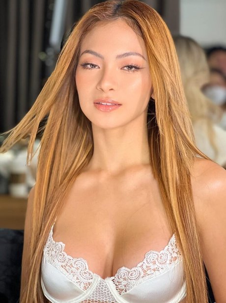 Pinay Gems pretty model picture