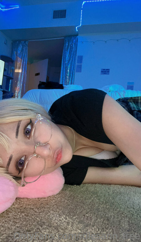 tranny onlyfans hot photo