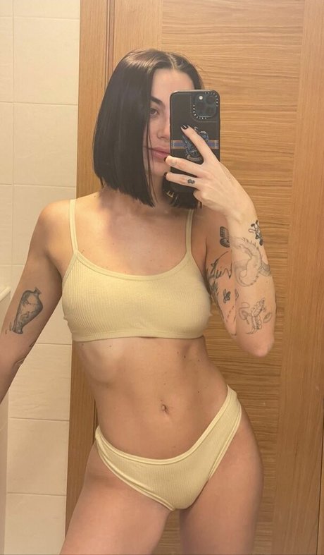 blonde cumshot onlyfans nude images