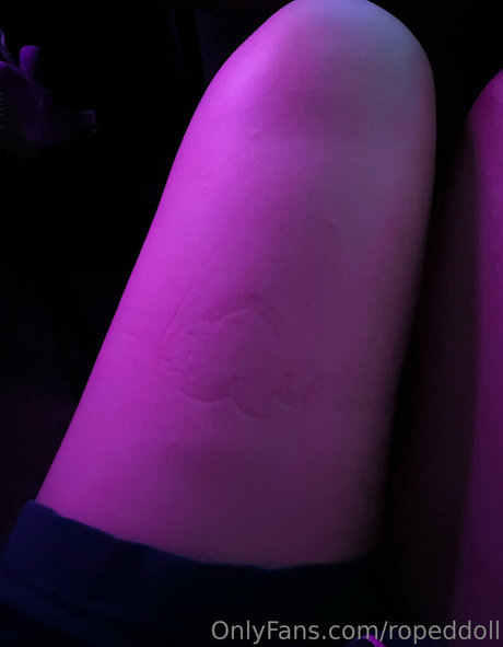 ropeddoll sexy actress img