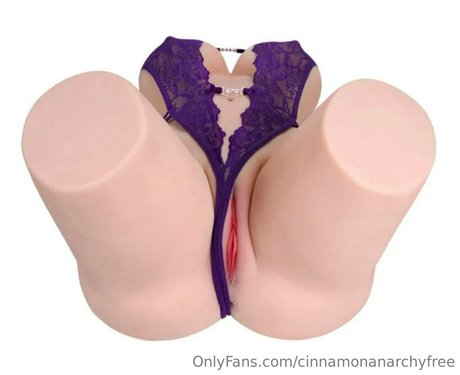 cinnamonanarchyfree sex actress pictures