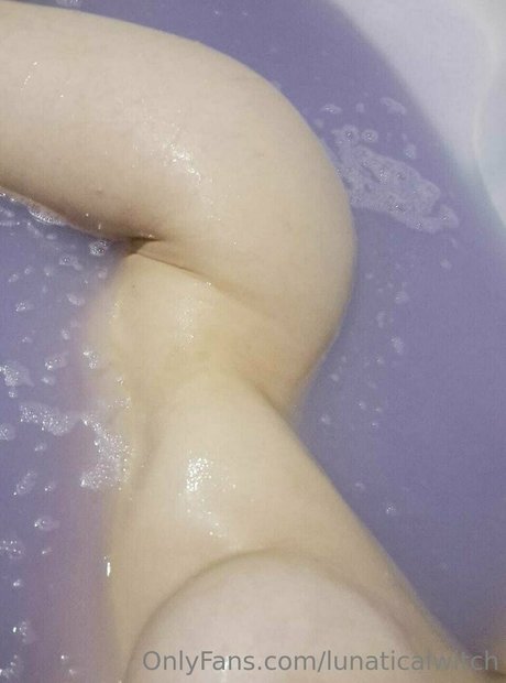 Lunaticalwitch pornographic actress picture