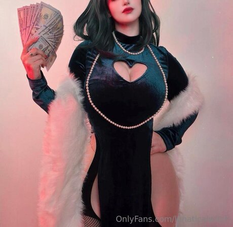 Lunaticalwitch model pornographic gallery