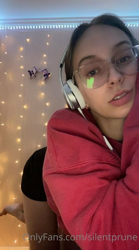 Silentprune sexy actress galleries