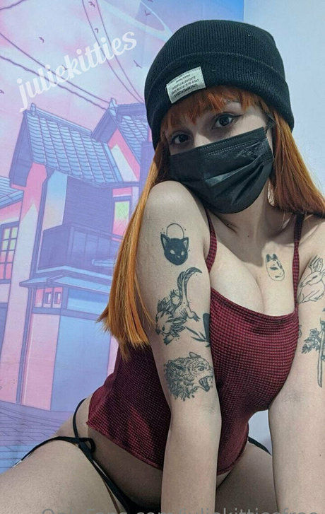 juliekittiesfree pretty actress archive