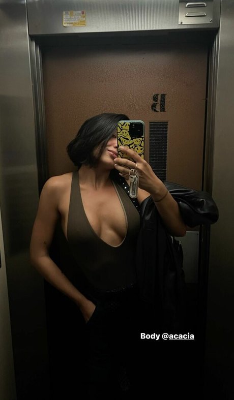 busty lingerie onlyfans art xxx pic