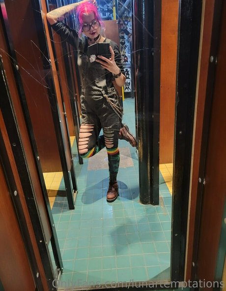 shemale interracial onlyfans hot picture