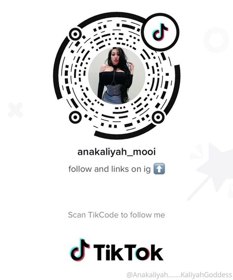 kaliyahgoddess art model gallery