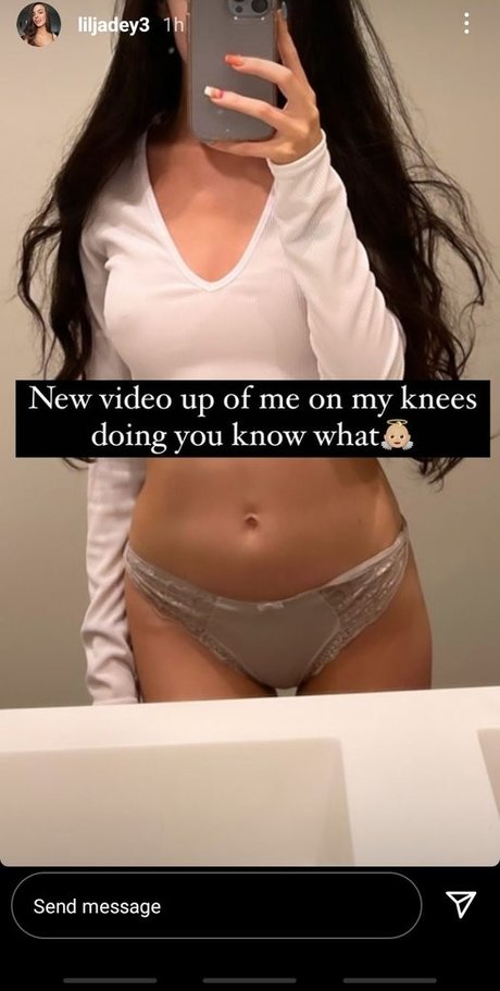 Jadeybaby6 model pornographic photos