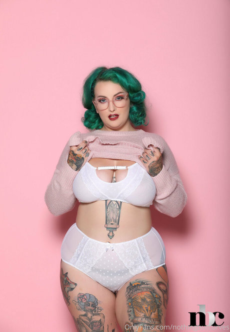 nothingbutcurves star hd images