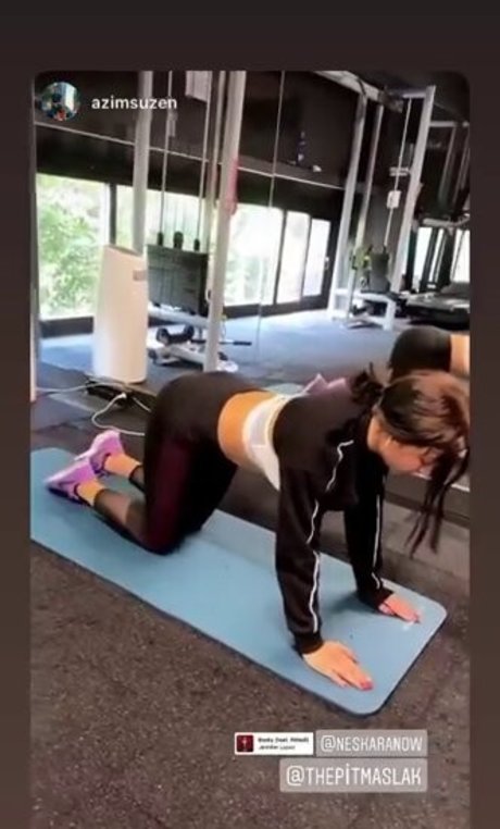 neskaranow pornstar top picture