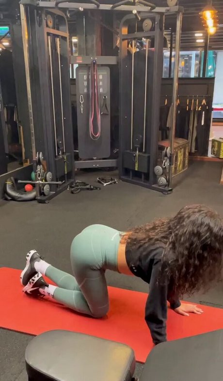 neskaranow pornstar high quality pic