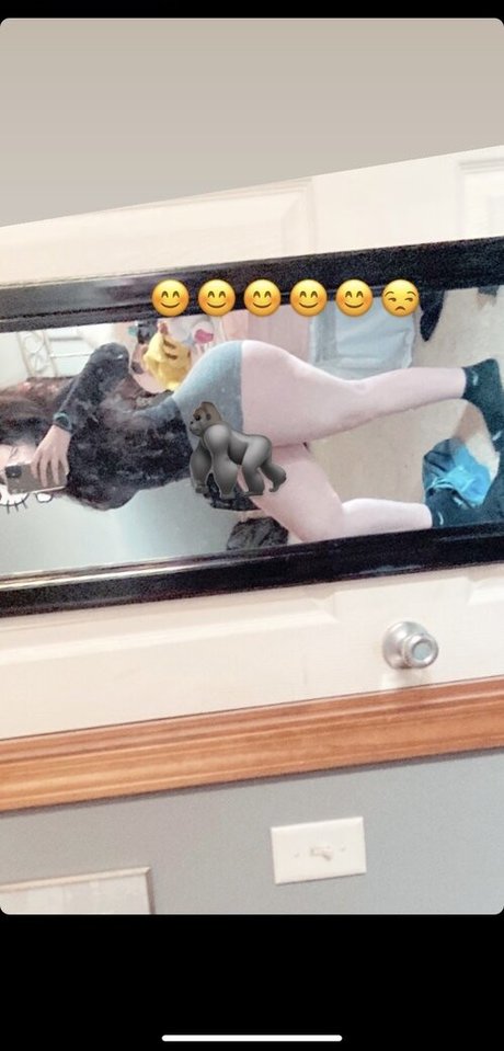 Haleyszklarz star nude image