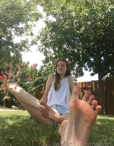 Maci Currin nudes actress gallery