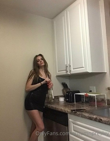 underwater onlyfans art xxx photo