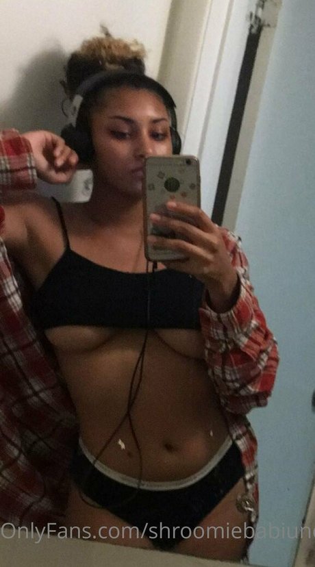 shroomiebabiuncensored pornstar exclusive pictures