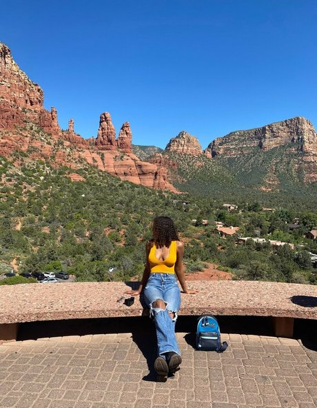 kourtneyrose7free model hd picture