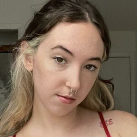 Pytmikaavip model porn images