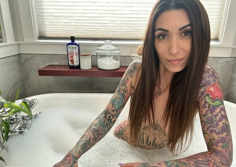 aliinwunderland free star picture