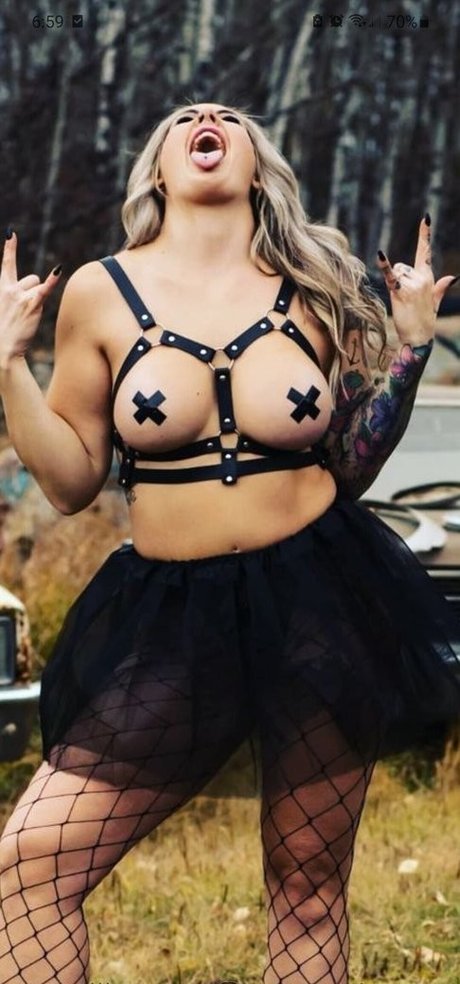 Kylie J Beech pornstar sex photo