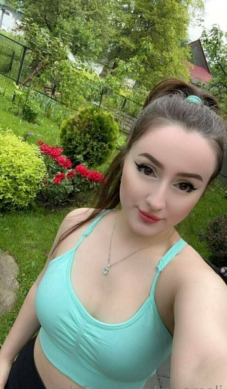 mi ameli sexy model galleries