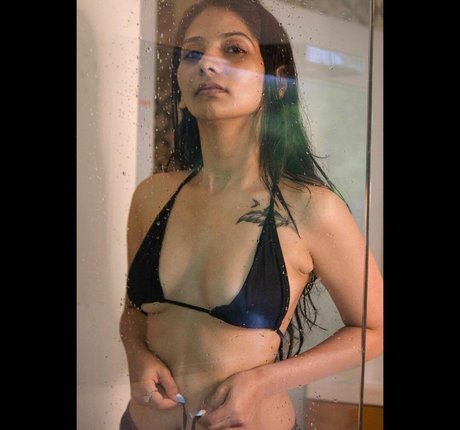 Bhavika Katariya pretty actress photo