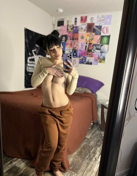 delilahdagger high quality model gallery