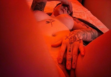 rosamagnoliaxo sex actress photos
